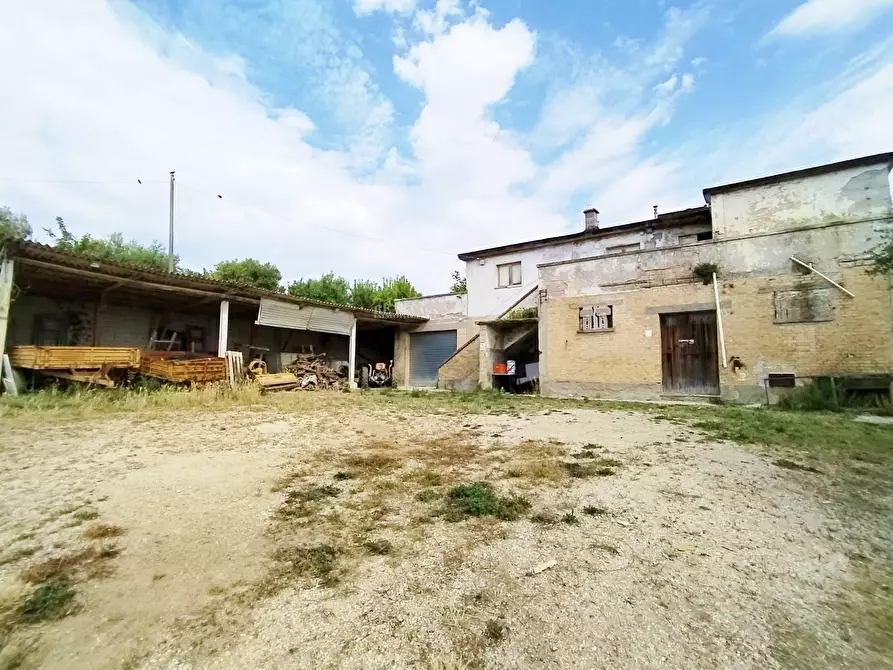 Immagine 1 di Rustico / casale in vendita  in contrada spiagge snc a Monteprandone