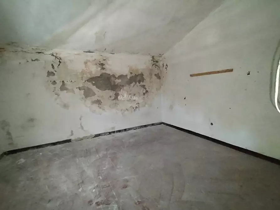 Immagine 39 di Rustico / casale in vendita  in contrada spiagge snc a Monteprandone