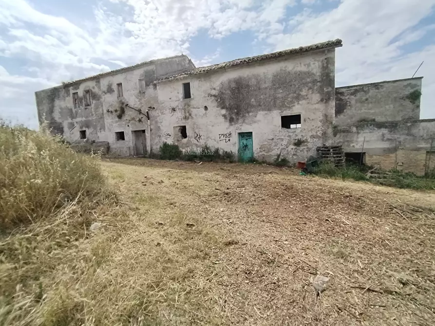 Immagine 3 di Rustico / casale in vendita  in contrada spiagge 23 a Monteprandone