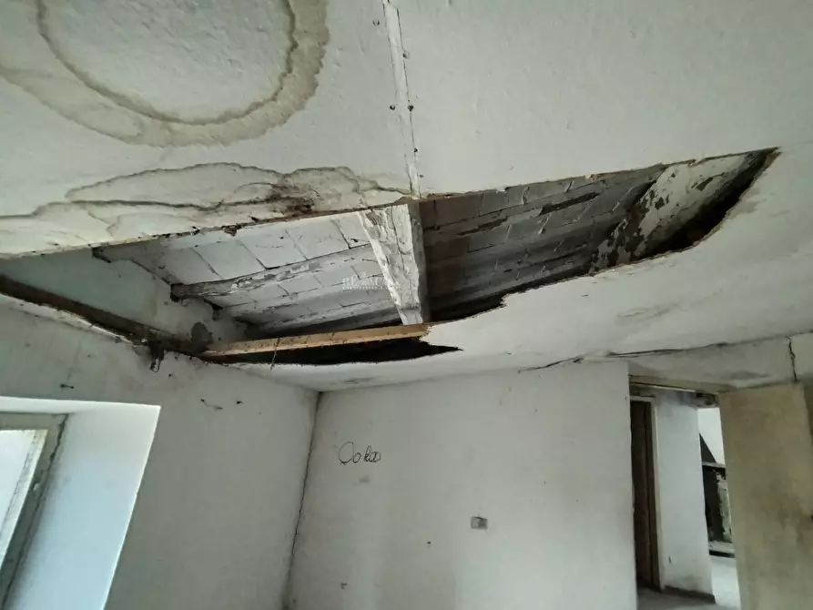 Immagine 28 di Rustico / casale in vendita  in contrada spiagge 23 a Monteprandone