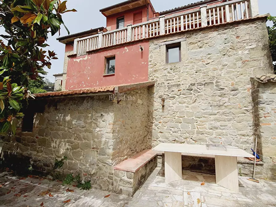 Immagine 44 di Rustico / casale in vendita  in STRADA OSOLI 12 a Roccafluvione