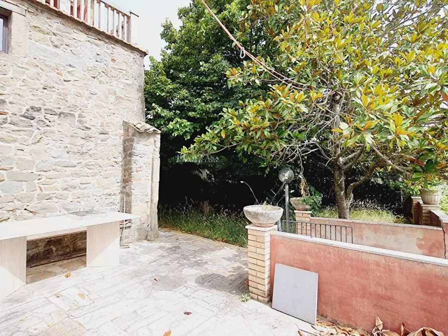 Immagine 47 di Rustico / casale in vendita  in STRADA OSOLI 12 a Roccafluvione