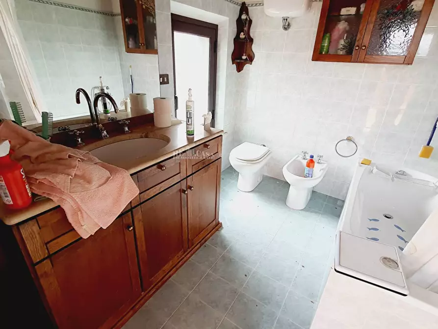 Immagine 26 di Rustico / casale in vendita  in STRADA OSOLI 12 a Roccafluvione