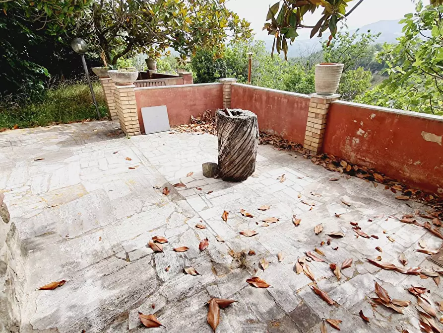 Immagine 42 di Rustico / casale in vendita  in STRADA OSOLI 12 a Roccafluvione