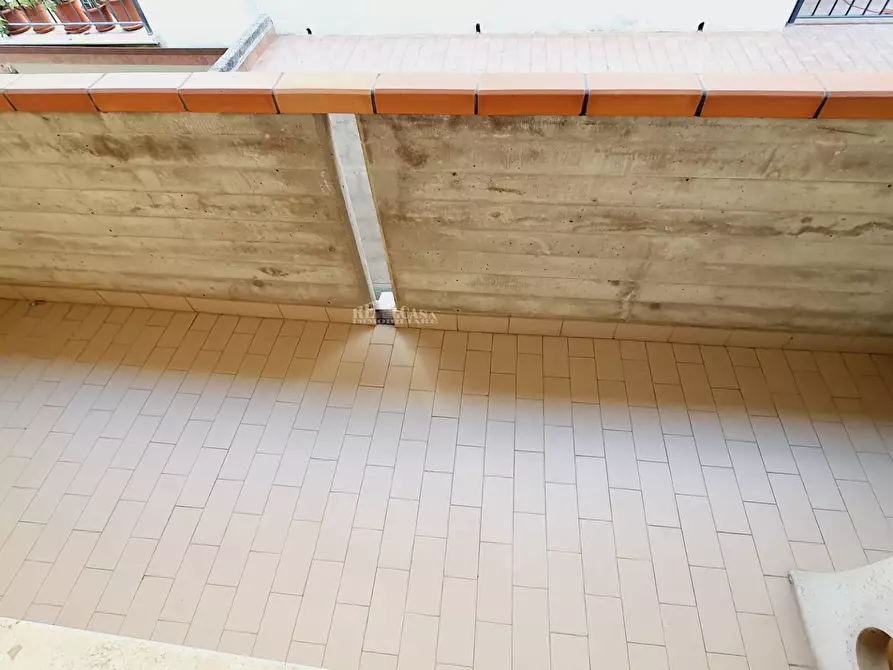 Immagine 49 di Palazzo in vendita  in via vespucci 25 a Martinsicuro