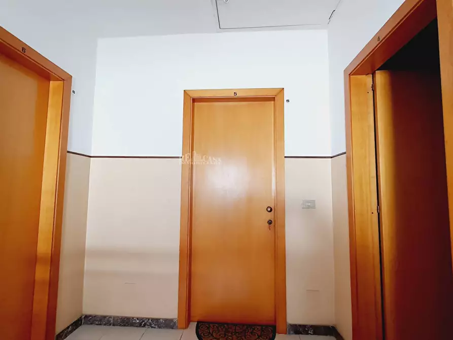 Immagine 41 di Palazzo in vendita  in via vespucci 25 a Martinsicuro