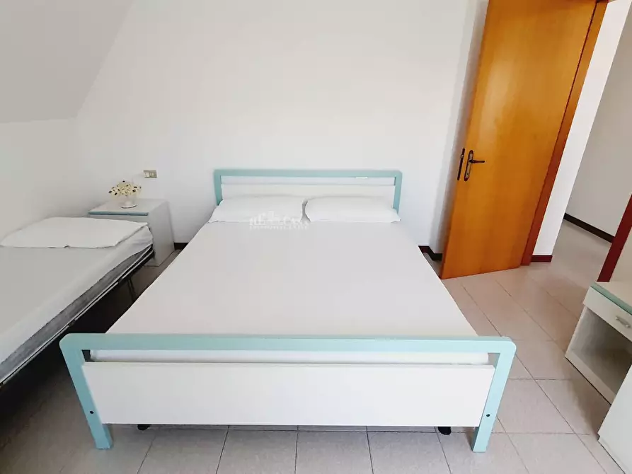 Immagine 34 di Palazzo in vendita  in via vespucci 25 a Martinsicuro