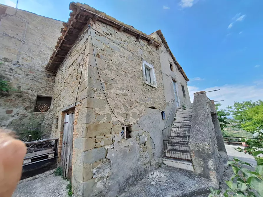 Immagine 5 di Rustico / casale in vendita  in frazione Scalelle a Roccafluvione