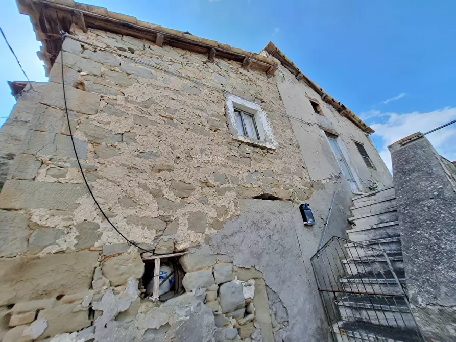 Immagine 13 di Rustico / casale in vendita  in frazione Scalelle a Roccafluvione