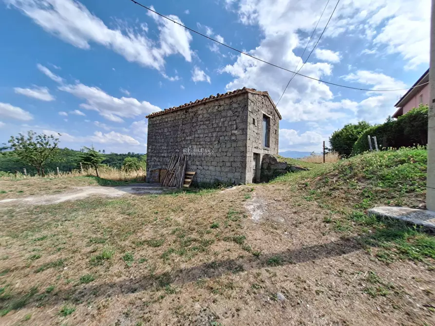 Immagine 18 di Rustico / casale in vendita  in frazione Scalelle a Roccafluvione