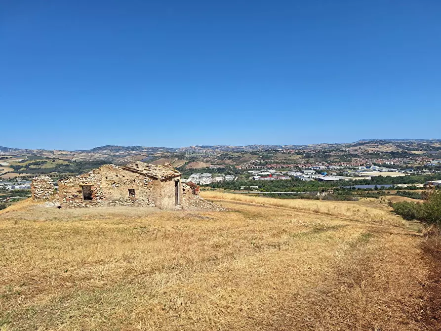 Immagine 14 di Rustico / casale in vendita  in via di traina snc a Maltignano