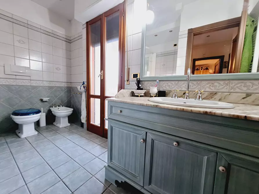 Immagine 31 di Appartamento in vendita  in contrada treazzano a Monsampolo Del Tronto