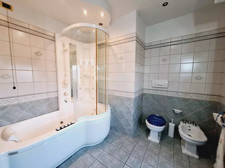 Immagine 33 di Appartamento in vendita  in contrada treazzano a Monsampolo Del Tronto