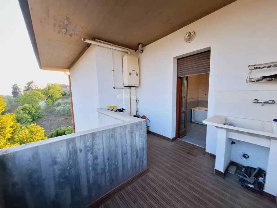 Immagine 34 di Appartamento in vendita  in contrada treazzano a Monsampolo Del Tronto