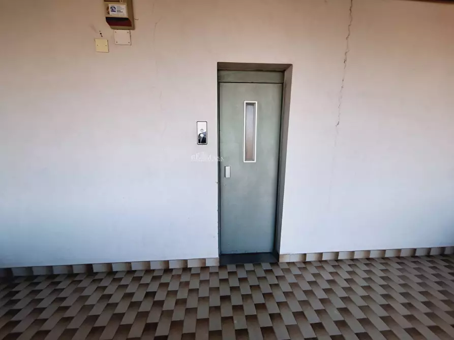 Immagine 36 di Appartamento in vendita  in contrada treazzano a Monsampolo Del Tronto