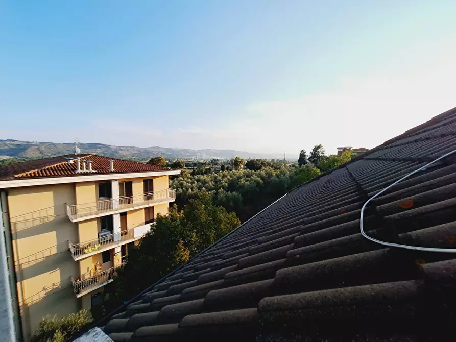 Immagine 45 di Appartamento in vendita  in contrada treazzano a Monsampolo Del Tronto