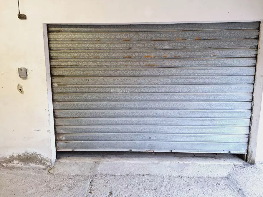 Immagine 54 di Appartamento in vendita  in contrada treazzano a Monsampolo Del Tronto