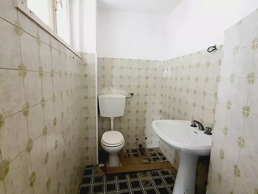 Immagine 70 di Casa indipendente in vendita  in Viale Alcide De gasperi a Monsampolo Del Tronto