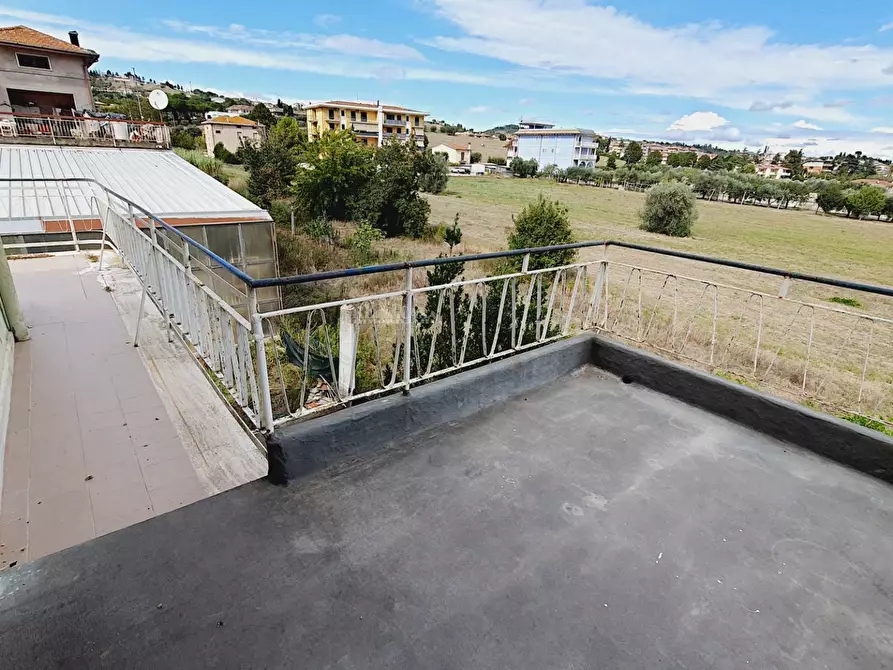 Immagine 47 di Casa indipendente in vendita  in Viale Alcide De gasperi a Monsampolo Del Tronto