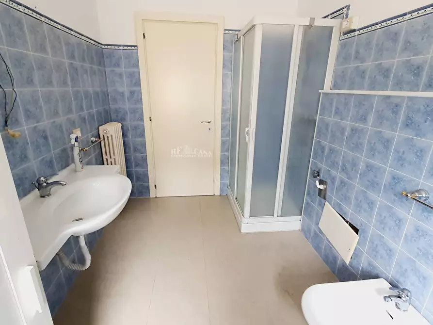 Immagine 60 di Casa indipendente in vendita  in Viale Alcide De gasperi a Monsampolo Del Tronto