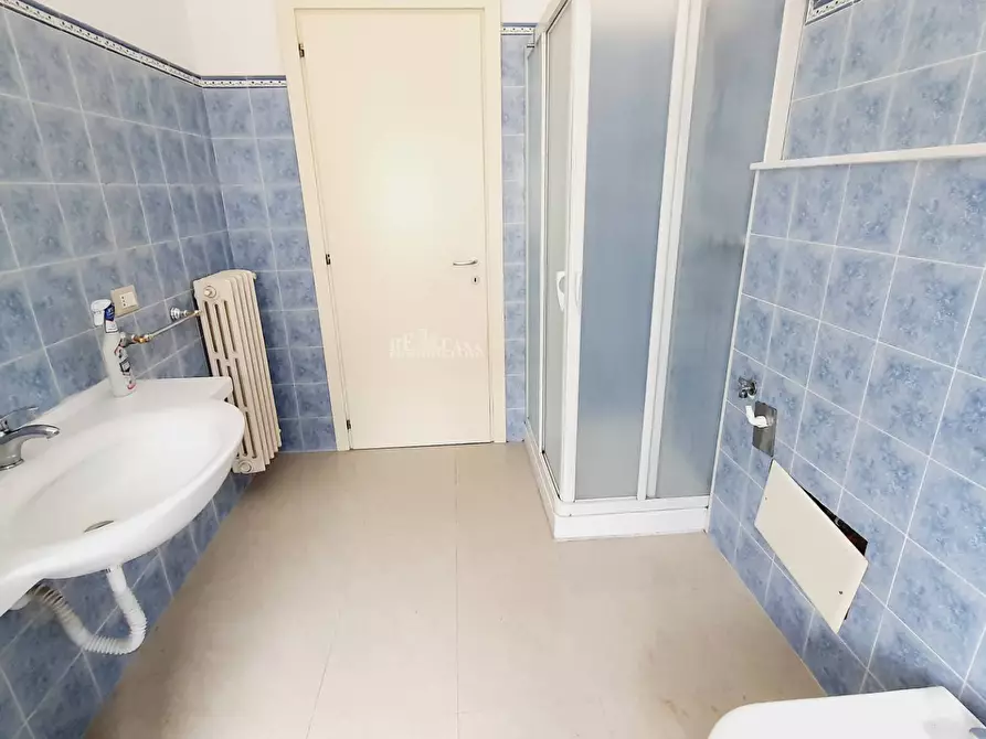 Immagine 62 di Casa indipendente in vendita  in Viale Alcide De gasperi a Monsampolo Del Tronto