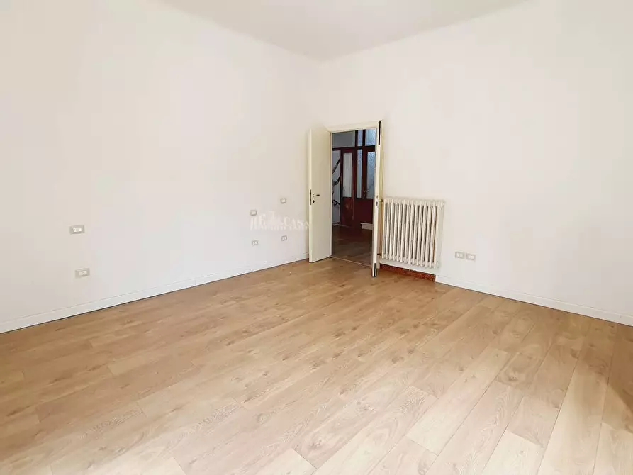 Immagine 43 di Casa indipendente in vendita  in Viale Alcide De gasperi a Monsampolo Del Tronto