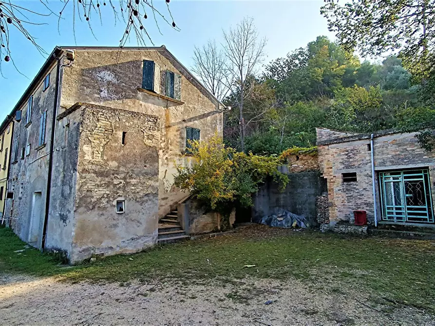 Immagine 1 di Rustico / casale in vendita  in contrada piane santi a Massignano