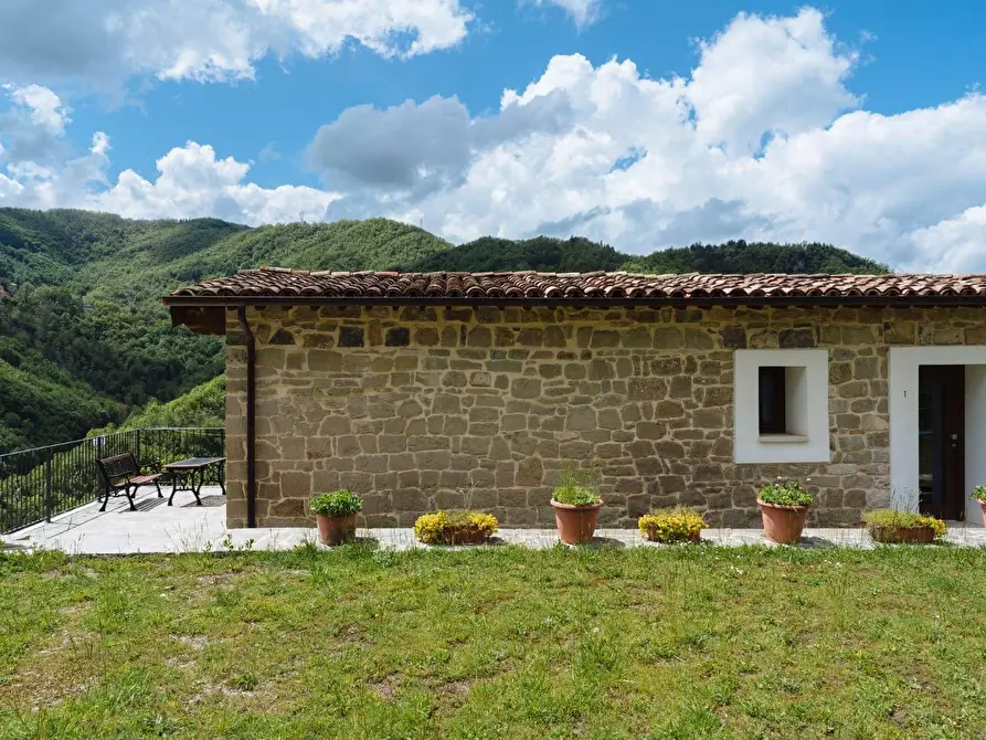 Immagine 28 di Agriturismo in vendita  in vignatico a Valle Castellana