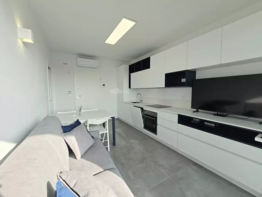 Immagine 3 di Appartamento in vendita  in Via Fratelli Cervi 7 a San Benedetto Del Tronto