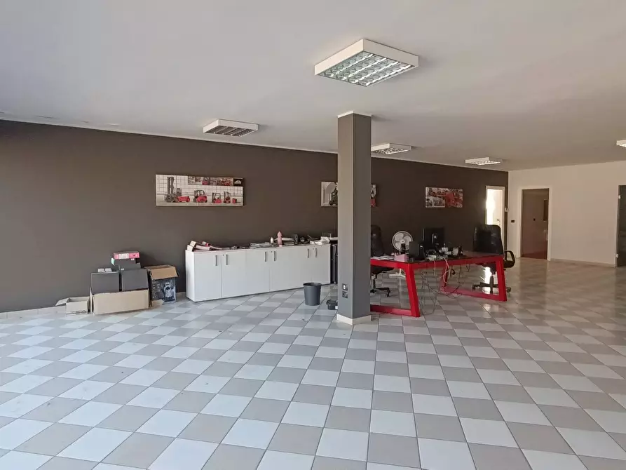 Immagine 20 di Capannone industriale in vendita  in fermi a Acquaviva Picena