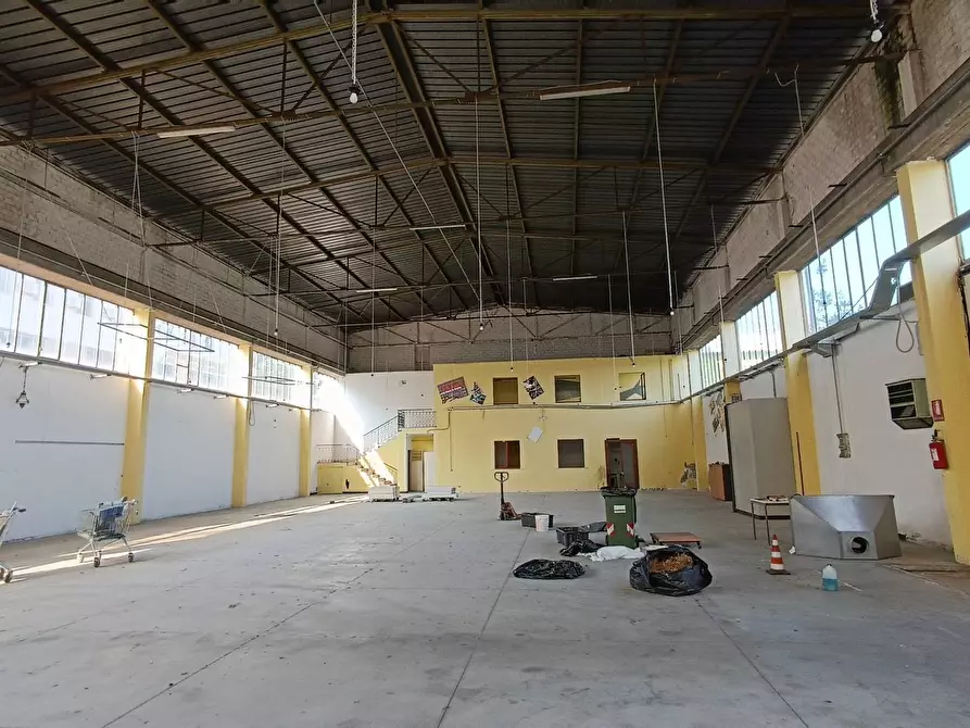 Immagine 33 di Capannone industriale in vendita  in fermi a Acquaviva Picena