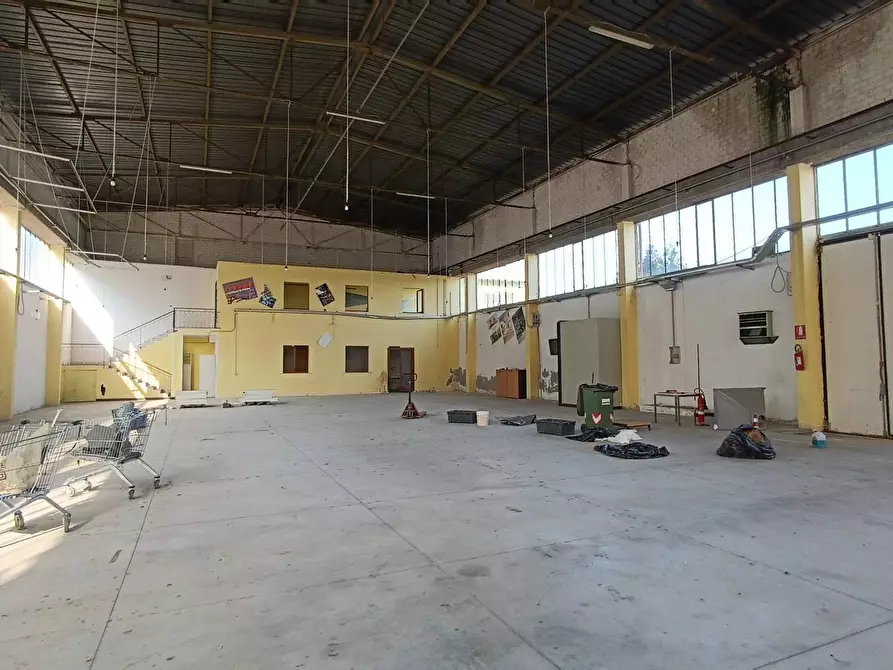 Immagine 34 di Capannone industriale in vendita  in fermi a Acquaviva Picena