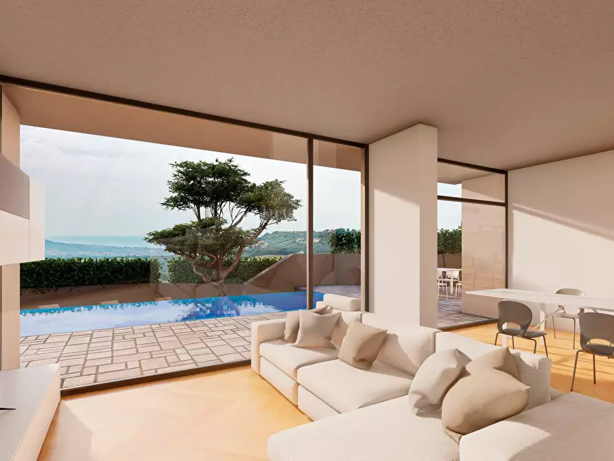 Immagine 2 di Villa in vendita  in via ignazio silone a Ancarano