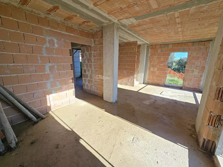 Immagine 11 di Villa in vendita  in via ignazio silone a Ancarano