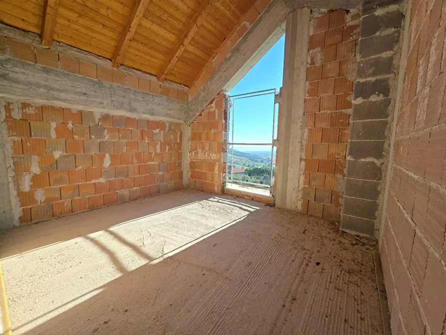 Immagine 17 di Villa in vendita  in via ignazio silone a Ancarano