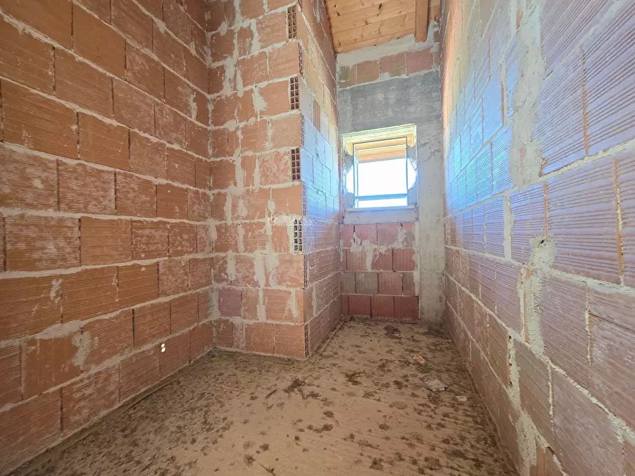 Immagine 21 di Villa in vendita  in via ignazio silone a Ancarano