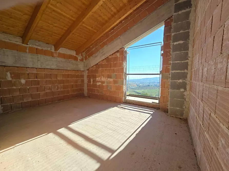 Immagine 21 di Villa in vendita  in via ignazio silone 1 a Ancarano