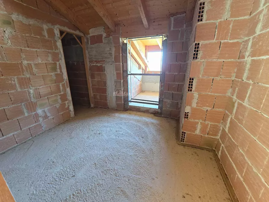 Immagine 25 di Villa in vendita  in via ignazio silone 1 a Ancarano