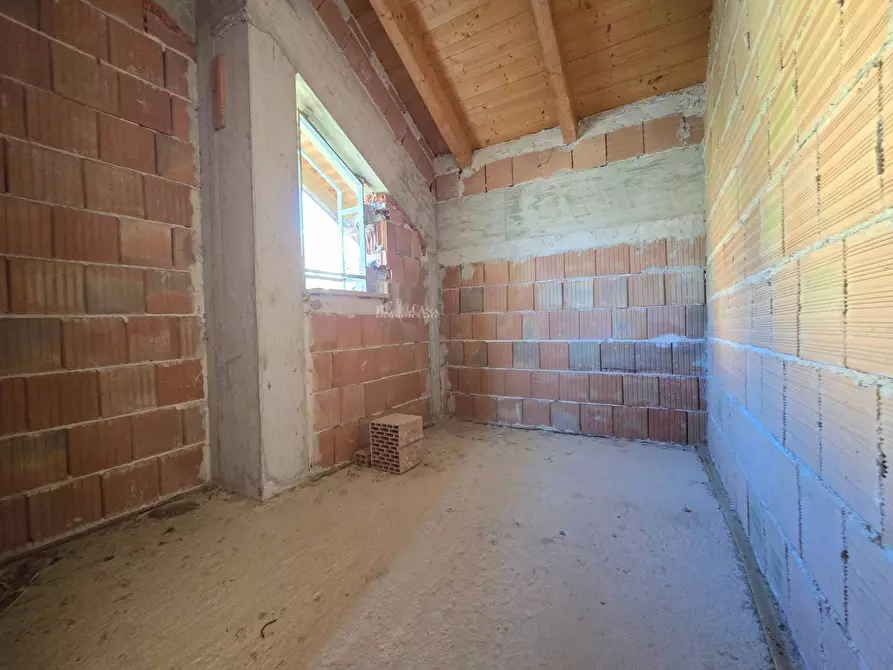 Immagine 34 di Villa in vendita  in via ignazio silone 1 a Ancarano