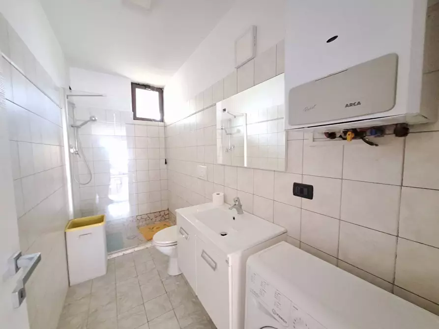 Immagine 24 di Appartamento in vendita  in via parignano a Nereto