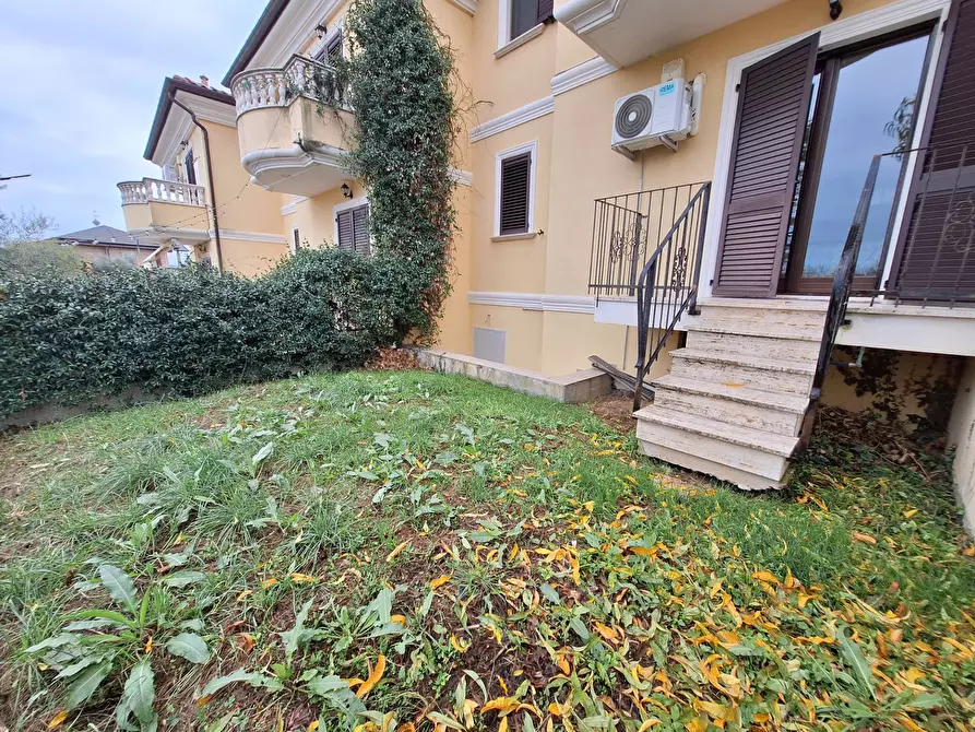 Immagine 14 di Appartamento in vendita  in via parignano a Nereto