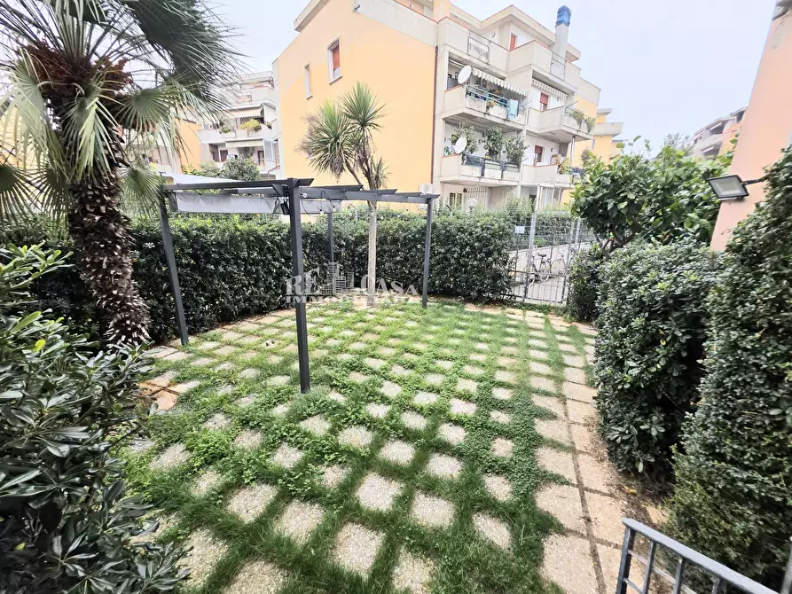 Immagine 18 di Appartamento in vendita  in Via Galileo Galilei 50 a Grottammare