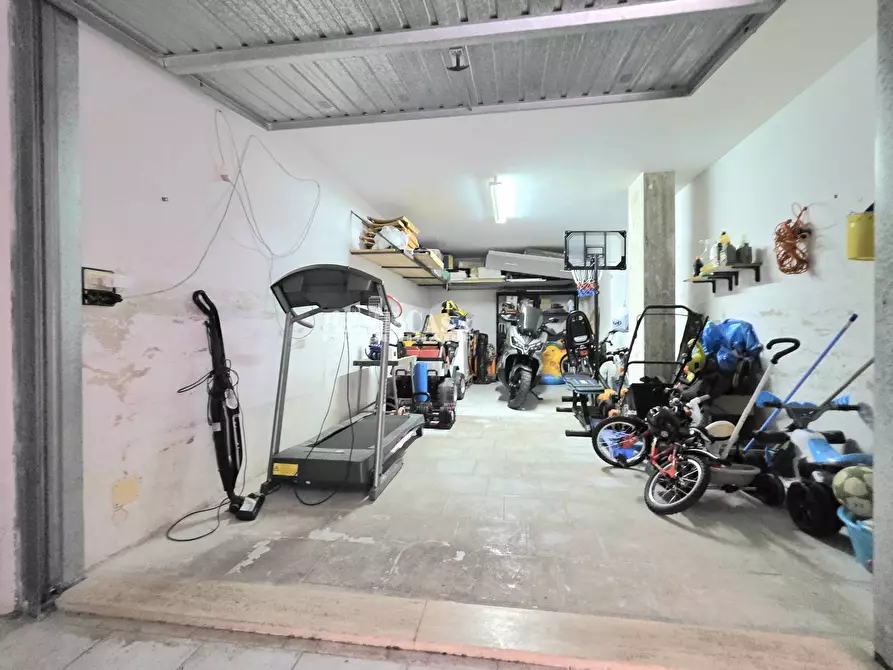 Immagine 23 di Appartamento in vendita  in Via Galileo Galilei 50 a Grottammare