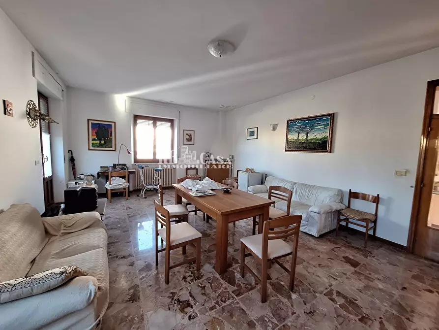 Immagine 2 di Casa indipendente in vendita  in vai gentile da montefiore 15 a Ancarano