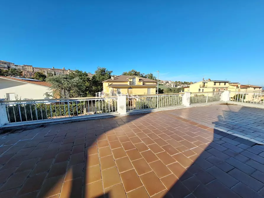 Immagine 22 di Casa indipendente in vendita  in vai gentile da montefiore 15 a Ancarano