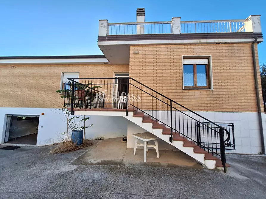 Immagine 32 di Casa indipendente in vendita  in vai gentile da montefiore 15 a Ancarano