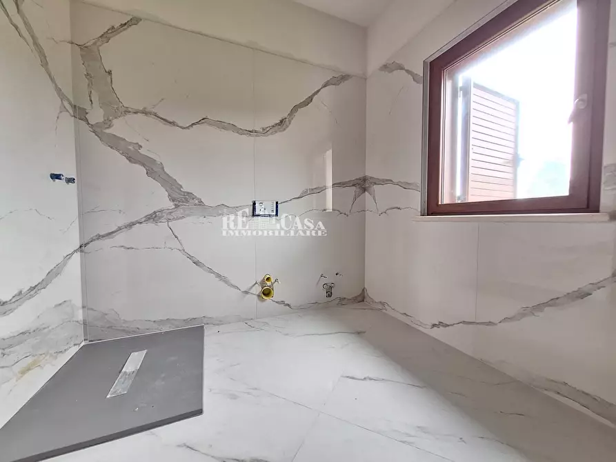 Immagine 13 di Villa in vendita  in via pianagallo snc a Ancarano