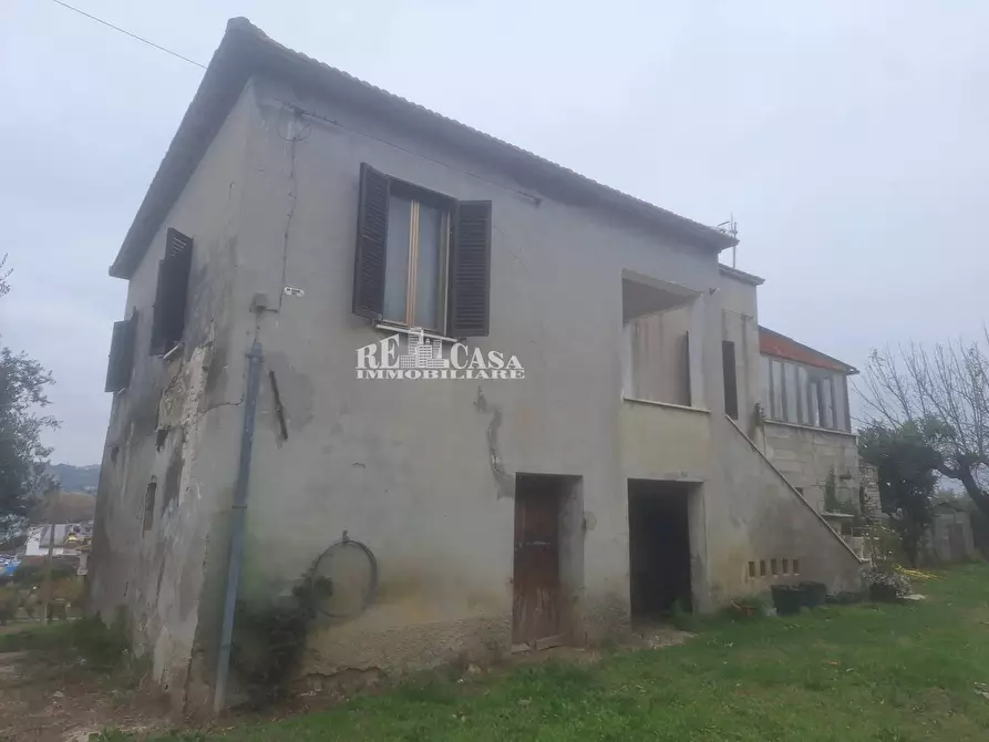 Immagine 4 di Casa indipendente in vendita  in contrada coste tronto snc a Ancarano