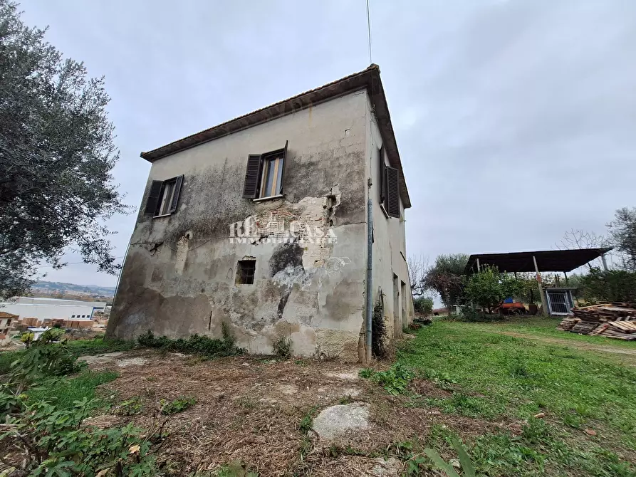 Immagine 6 di Casa indipendente in vendita  in contrada coste tronto snc a Ancarano