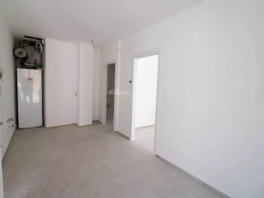 Immagine 11 di Appartamento in vendita  in Via cairoli 95 a Grottammare